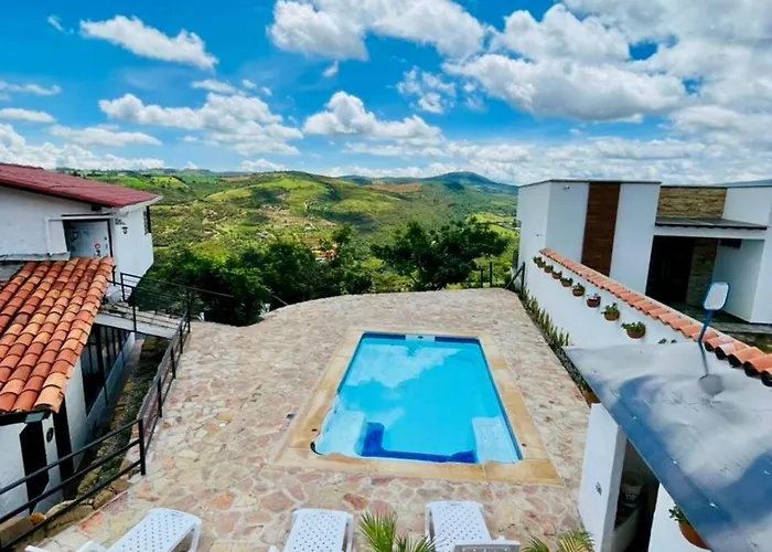 Casa Luna Curiti