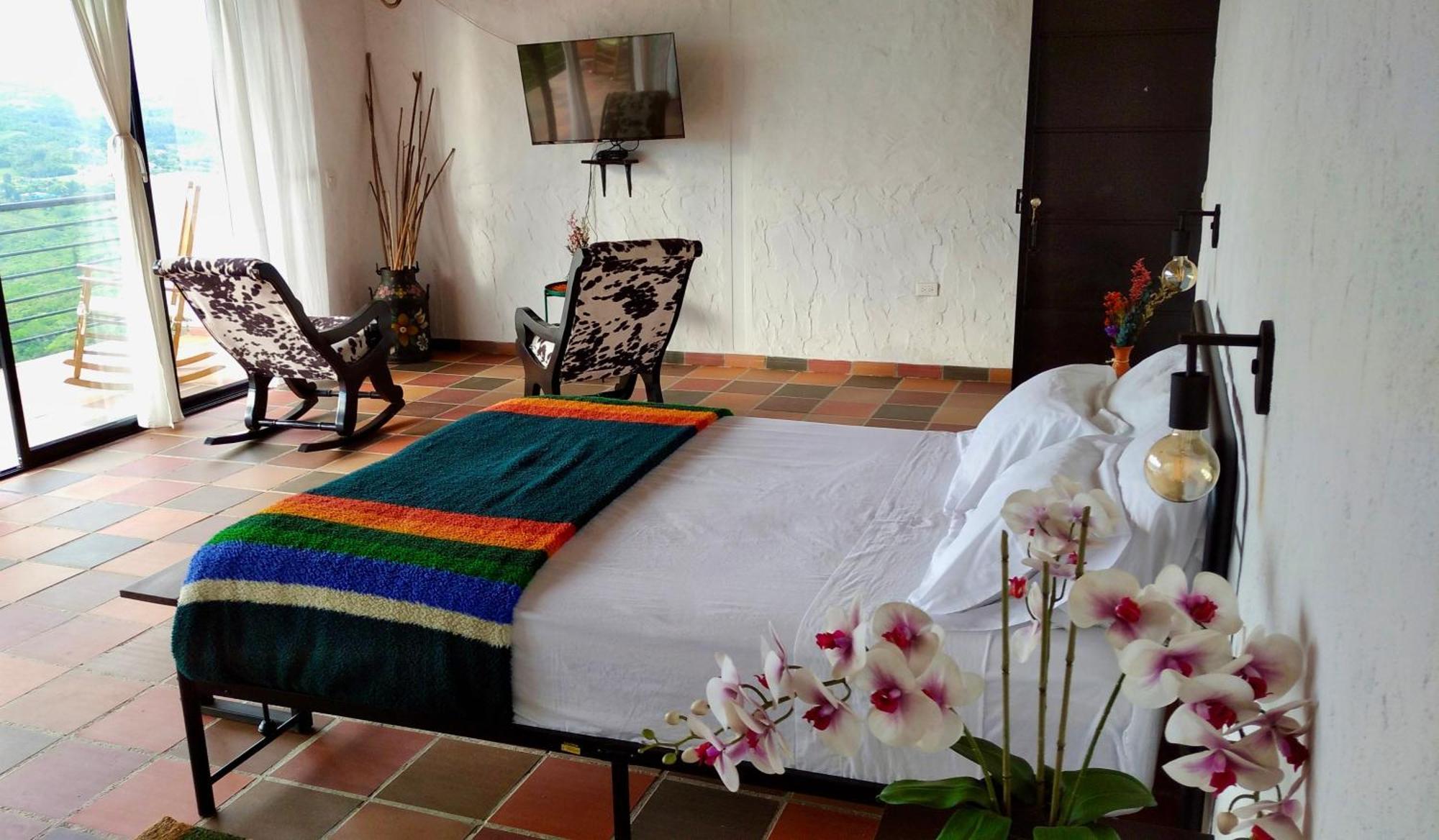 Casa Luna Campestre & Pensión San Gil